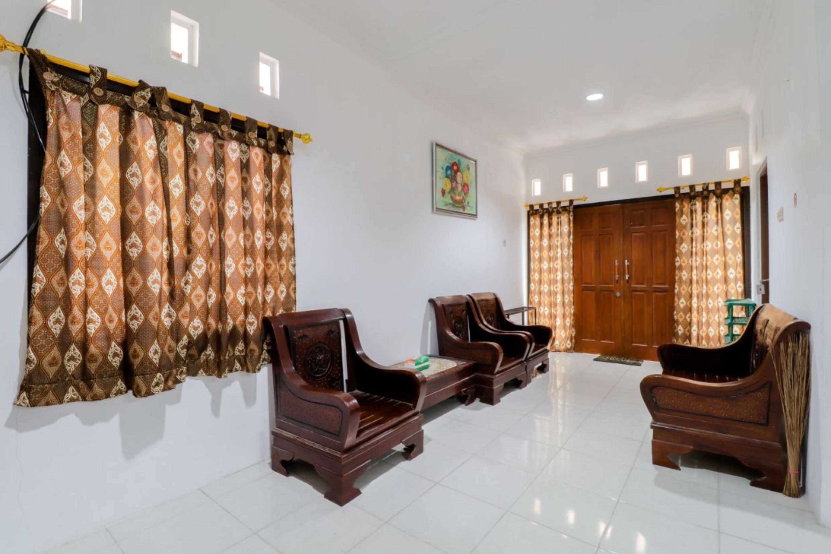 Java Homestay Yogyakarta Exterior foto