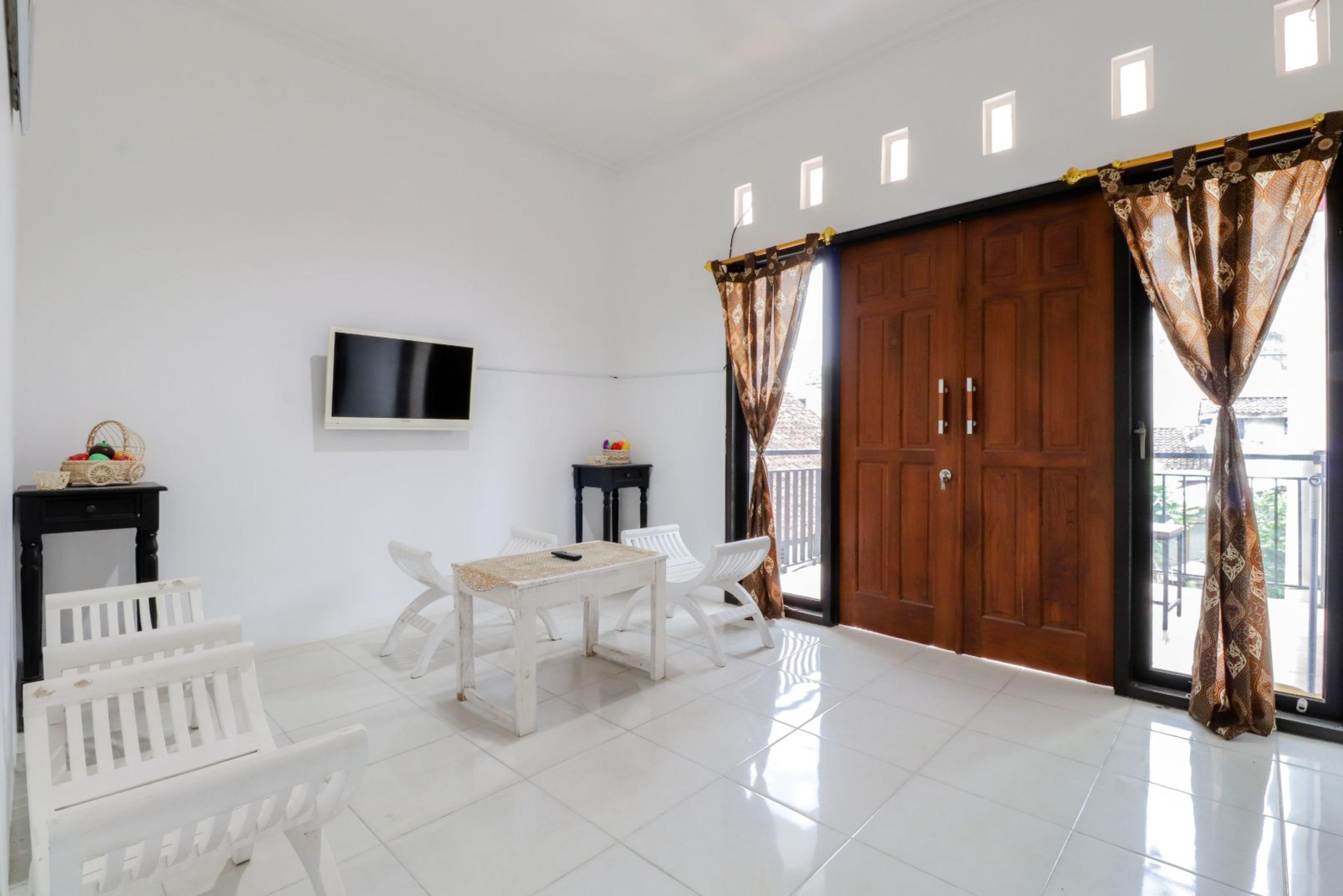 Java Homestay Yogyakarta Exterior foto
